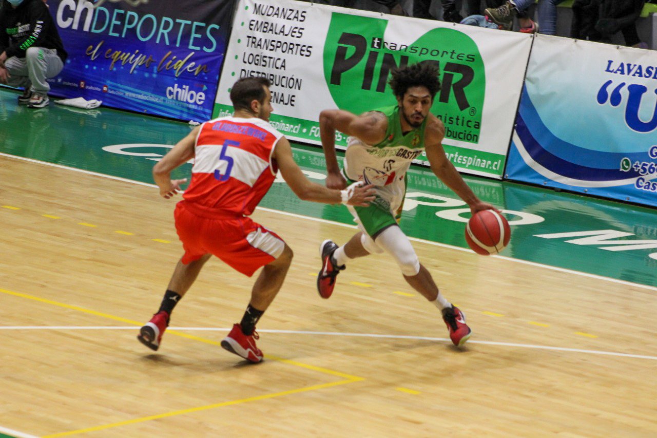 Lee más sobre el artículo DEPORTES CASTRO MOSTRÓ GRAN NIVEL EN SUS DOS ÚLTIMOS ENCUENTROS DE LOCAL EN FASE REGULAR Y VA RUMBO A PLAY-OFFS