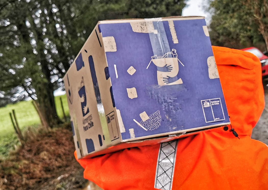 Lee más sobre el artículo ANCUD INICIA PROCESO DE ENTREGA DE CANASTAS DE ALIMENTOS Y VALES DE GAS