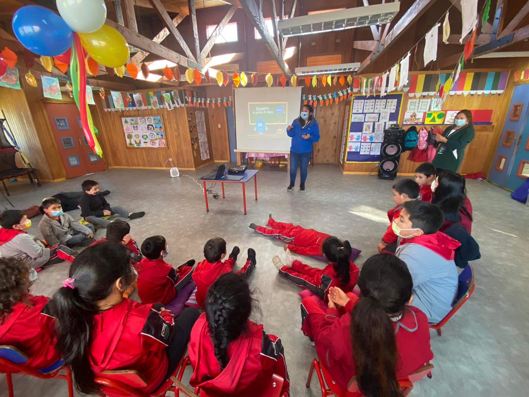 Lee más sobre el artículo LANZAMIENTO DE TALLERES EDUCATIVOS SOBRE LA IMPORTANCIA DEL AGUA EN ESCUELAS MUNICIPALES