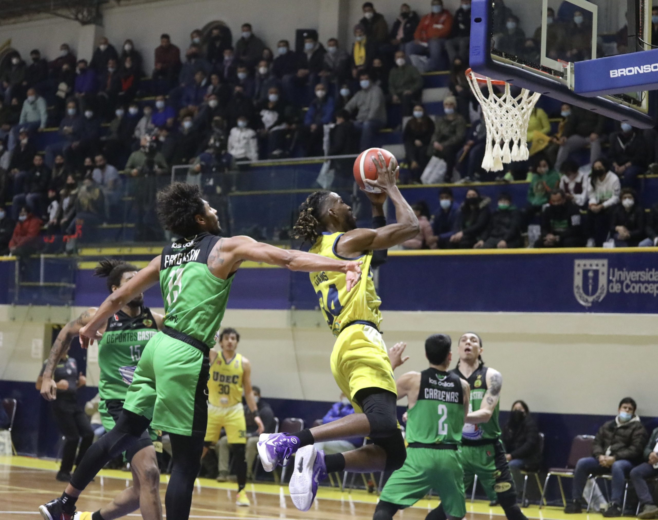 Lee más sobre el artículo Deportes Castro pierde el primer partido de visita frente a Universidad de Concepción.