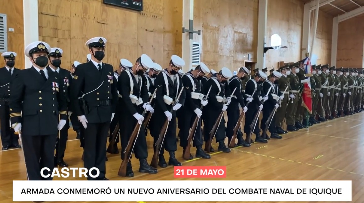 Lee más sobre el artículo EN EL GIMNASIO DE LA ESCUELA INÉS MUÑÓZ DE GARCÍA SE REALIZÓ LA CEREMONIA OFICIAL DE CONMEMORACIÓN DE LAS GLORIAS NAVALES