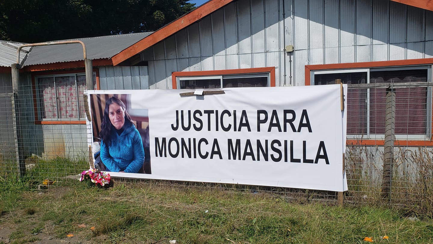 Lee más sobre el artículo FAMILIARES DE MÓNICA MANSILLA ESPERAN QUE SE CUMPLA SENTENCIA DE 15 AÑOS DE CÁRCEL EFECTIVA PARA AUTOR DE FEMICIDIO QUE SE MANTIENE LIBRE DESDE ENERO