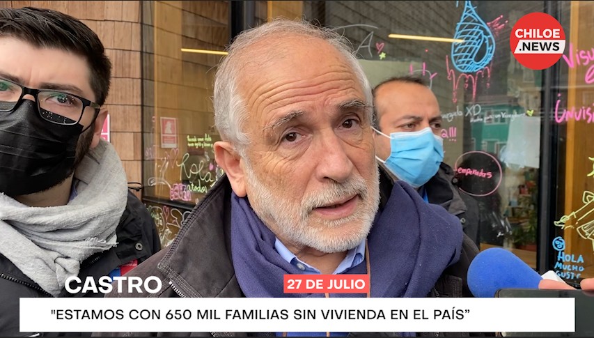 Lee más sobre el artículo Ministro de Vivienda y Urbanismo en Chiloé “el déficit habitacional que hay en chile es una cosa seria, estamos con 650 mil familias sin vivienda en el país”