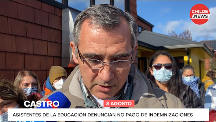 Lee más sobre el artículo Asistentes de la Educación de Castro denuncian incumplimiento de contrato colectivo «El alcalde Vera se negó a recibirnos en 3 ocasiones»