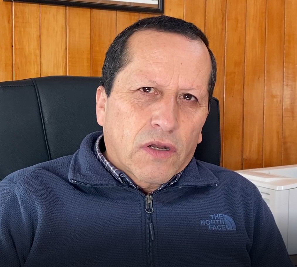 Lee más sobre el artículo Alcalde de Quinchao por inicio de operaciones  de Naviera Puelche en Canal de Dalcahue «Ha mejorado la conectividad»