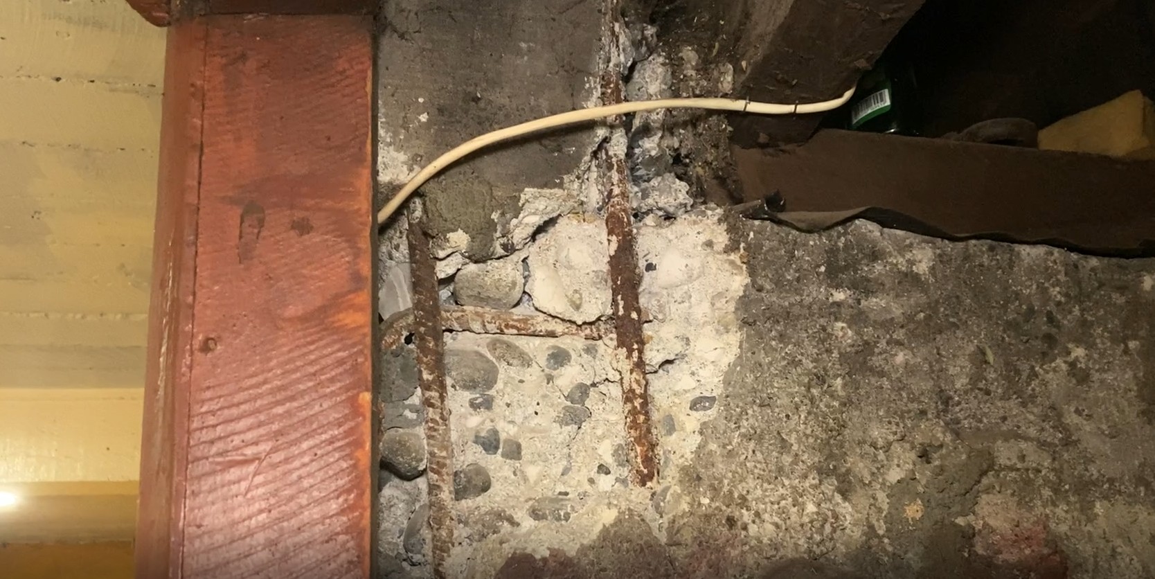 Lee más sobre el artículo SISMO que afectó a Chiloé aumenta daños en Cuartel de Bomberos de Castro