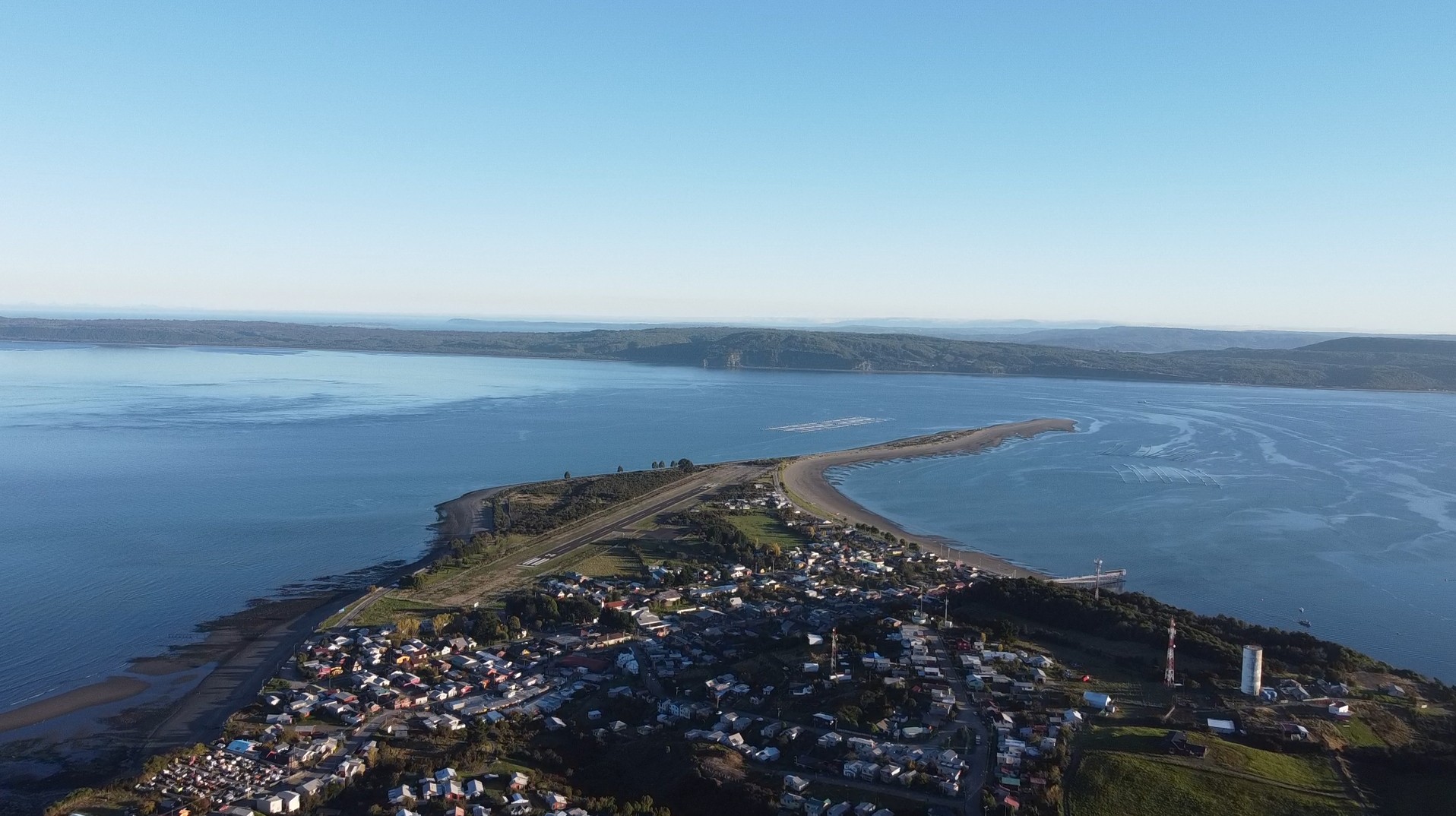 Lee más sobre el artículo Luego de gestiones realizadas en Santiago, Queilen tendrá financiamiento para futuro Plan regulador