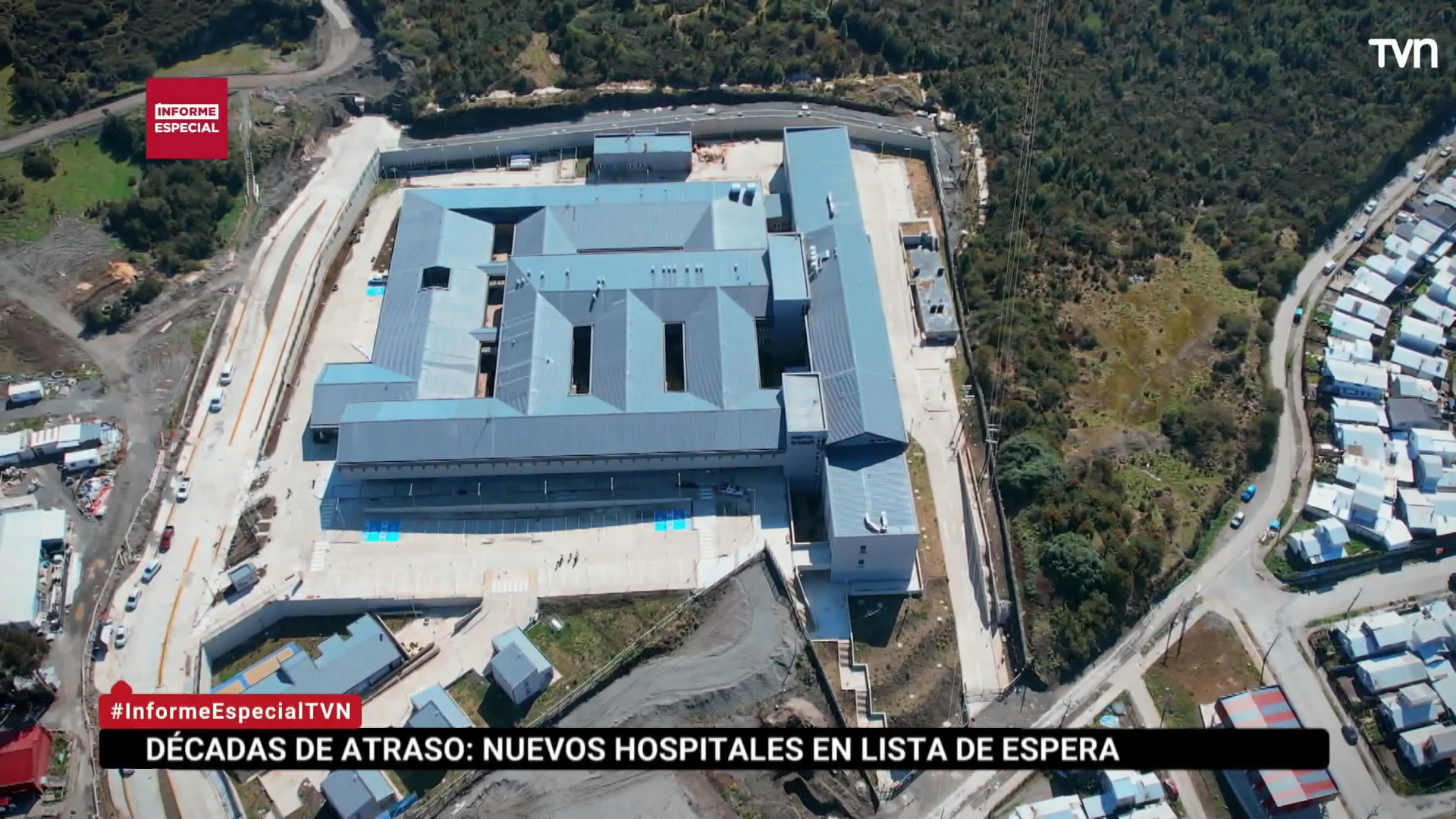 Lee más sobre el artículo Informe Especial de TVN emite amplio reportaje por retraso en entrega de Hospitales en Chiloé