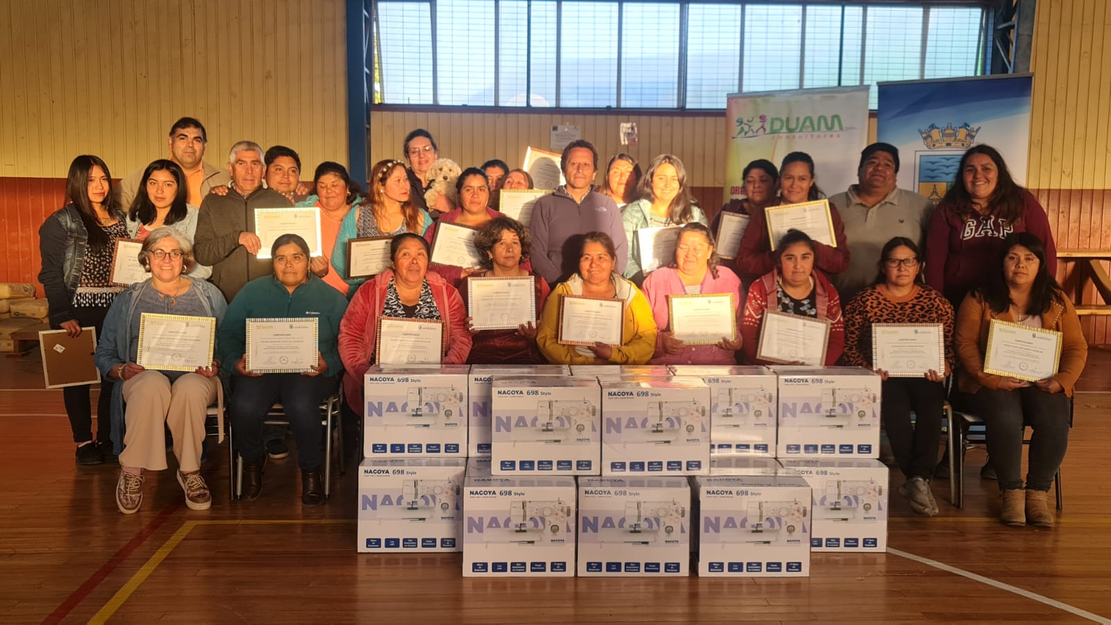 Lee más sobre el artículo Vecinas de Quinchao obtienen certificación en técnicas de corte y confección