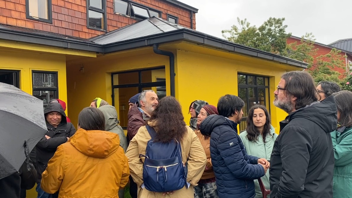 Lee más sobre el artículo Incertidumbre y angustia de Profesores y Asistentes de la Educación de Castro debido posibles despidos, reubicaciones y disminución injustificada de horas.