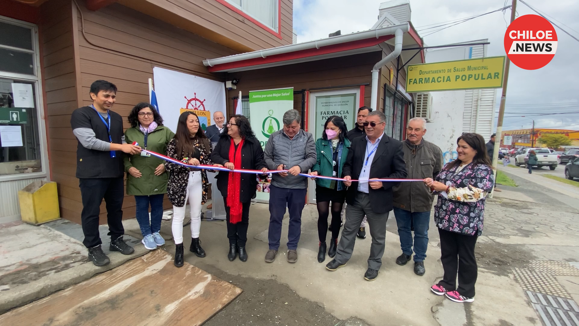 Lee más sobre el artículo Con descuentos de hasta un 60% en medicamentos inauguran nuevas dependencias de Farmacia Popular de Quellón