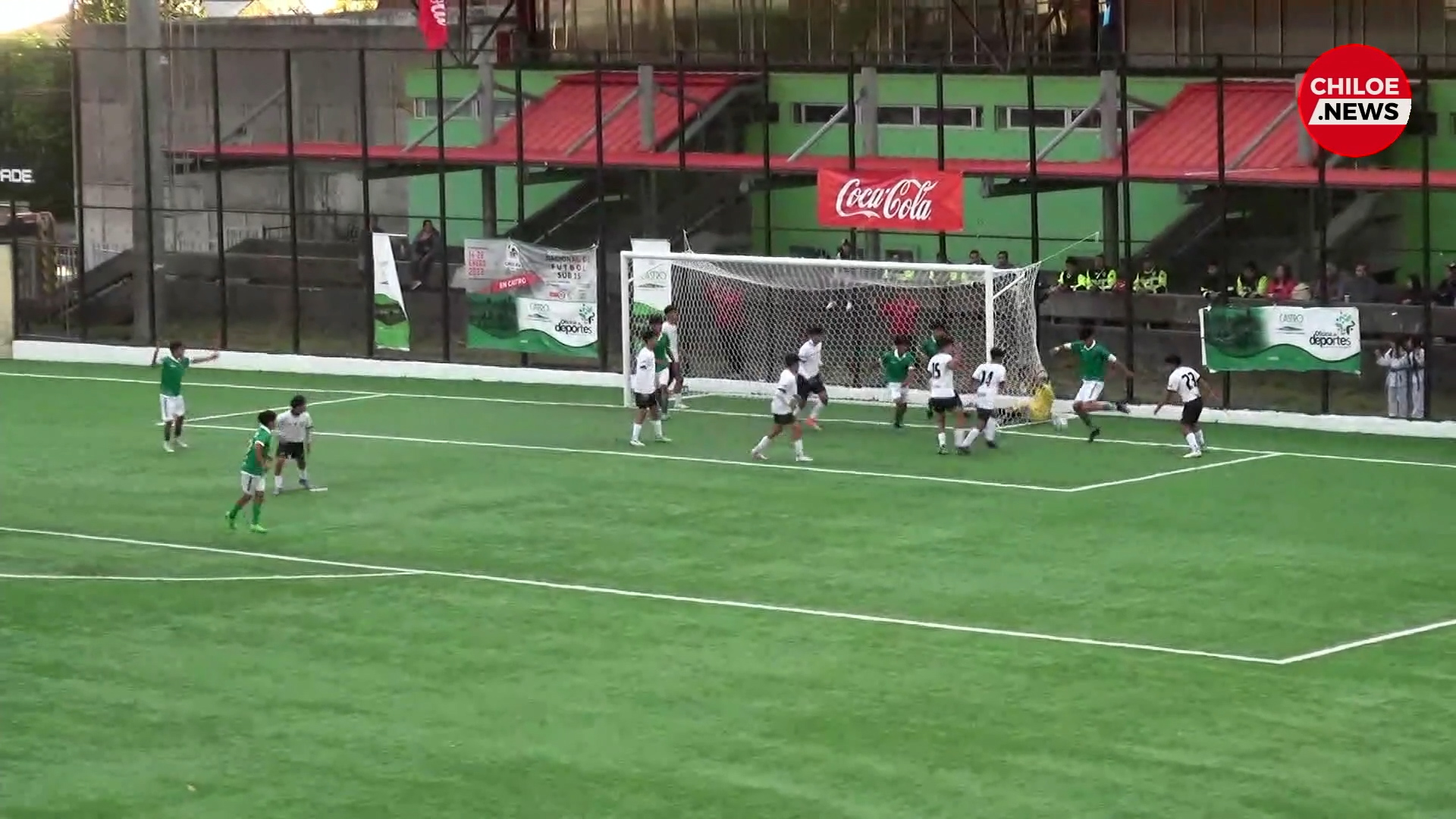 Lee más sobre el artículo Castro se instaló en la final del Torneo de Fútbol Amateur sub-15 tras derrotar a la selección de Los Muermos.