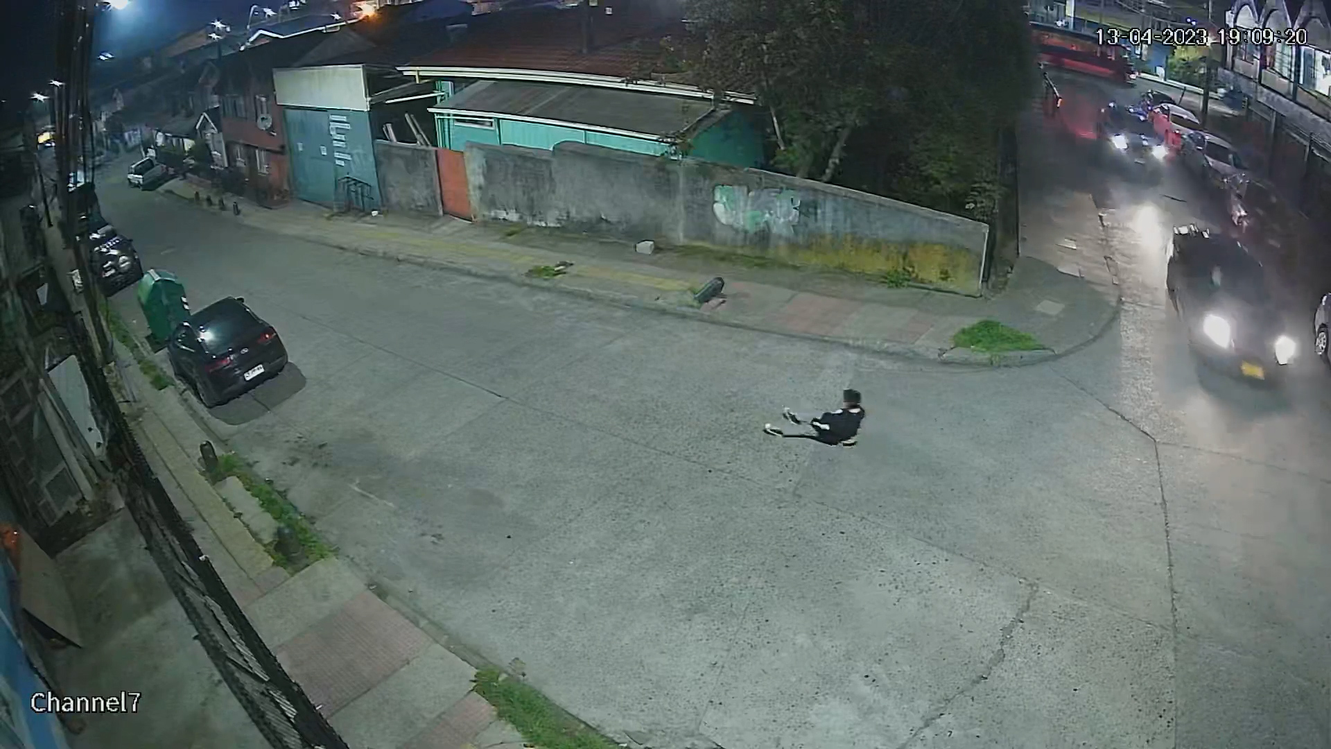 Lee más sobre el artículo #Video: Con lesiones graves resultó niño que fue atropellado en Población Manuel Rodríguez de Castro: Chofer se dio a la fuga