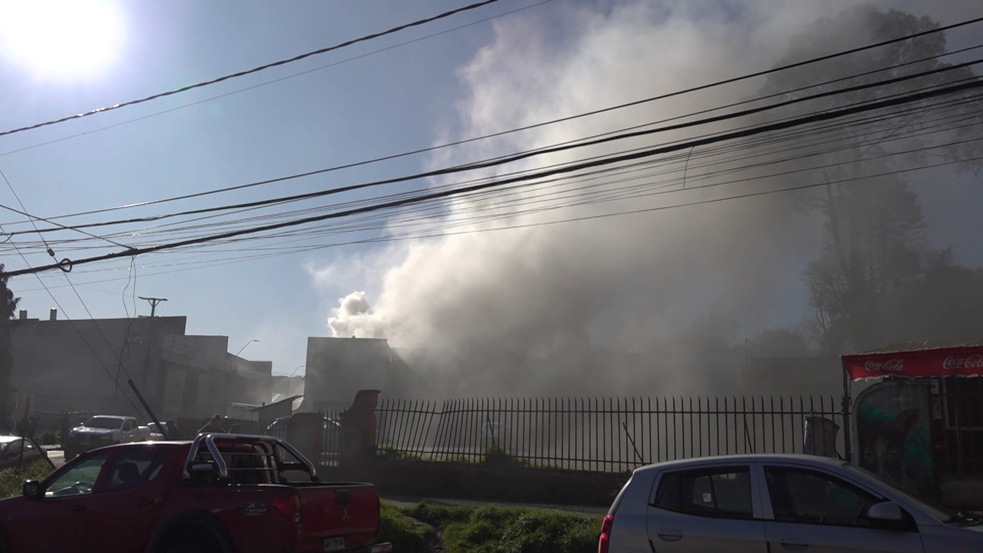 Lee más sobre el artículo Incendio afectó a inmueble en calle Colo Colo y movilizó a todas las compañías de bomberos