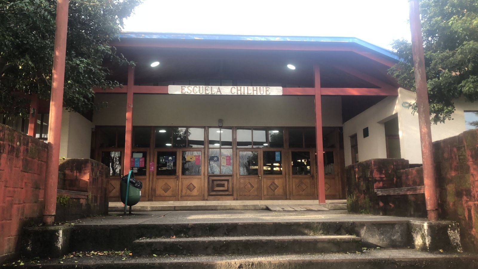 Lee más sobre el artículo Desconocidos roban y vandalizan escuela Chilhué: Antisociales causaron daños y sustrajeron valioso material educativo