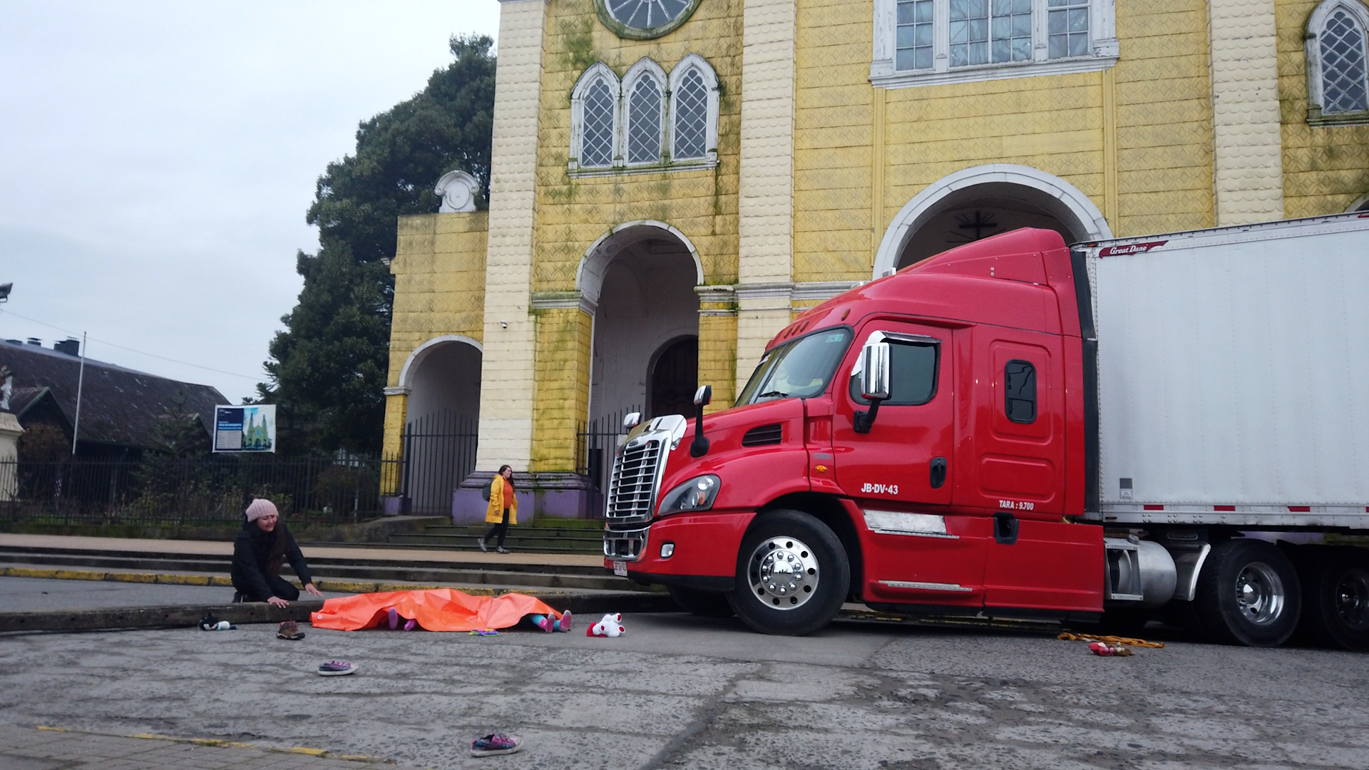 Lee más sobre el artículo Realizan impactante simulacro en campaña “tu eliges como viajar”