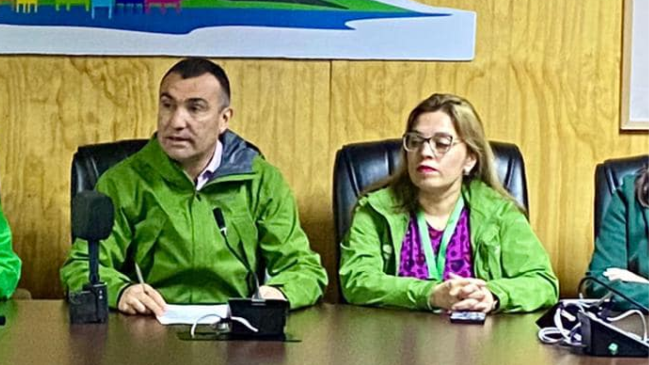 Lee más sobre el artículo Detectan eventual millonario sobresueldo de Administradora Municipal de Castro