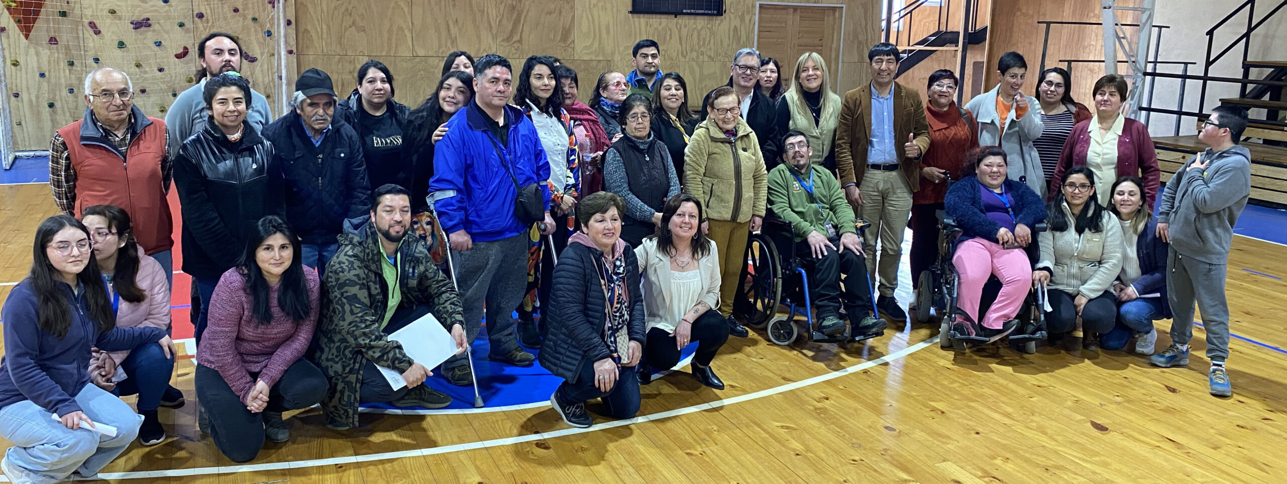 Lee más sobre el artículo Fortaleciendo el Rol de las Familias en el Cuidado de los Mayores y Personas con Discapacidad