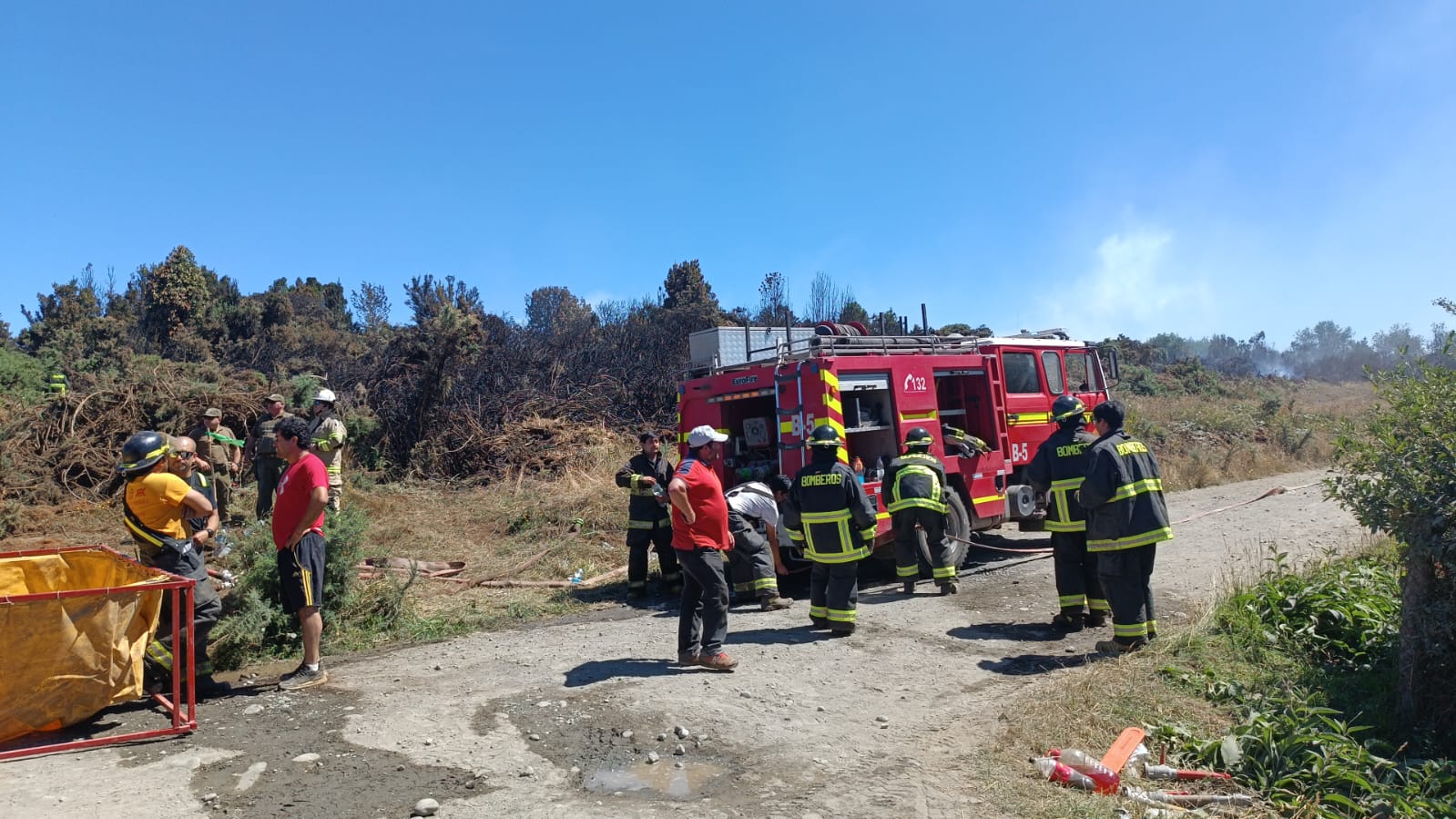 Lee más sobre el artículo Alerta Roja: En Tenaún Alto aun trabajan brigadistas, incendio se encuentra controlado