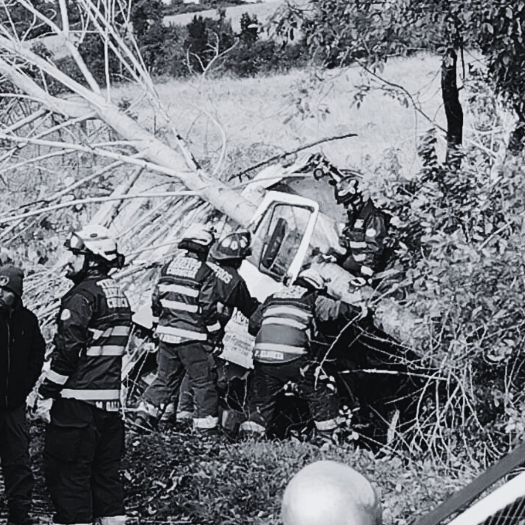 Lee más sobre el artículo Luto en Chonchi: Comunidad consternada por la trágica muerte de voluntario de Bomberos en accidente de tránsito en Notuco