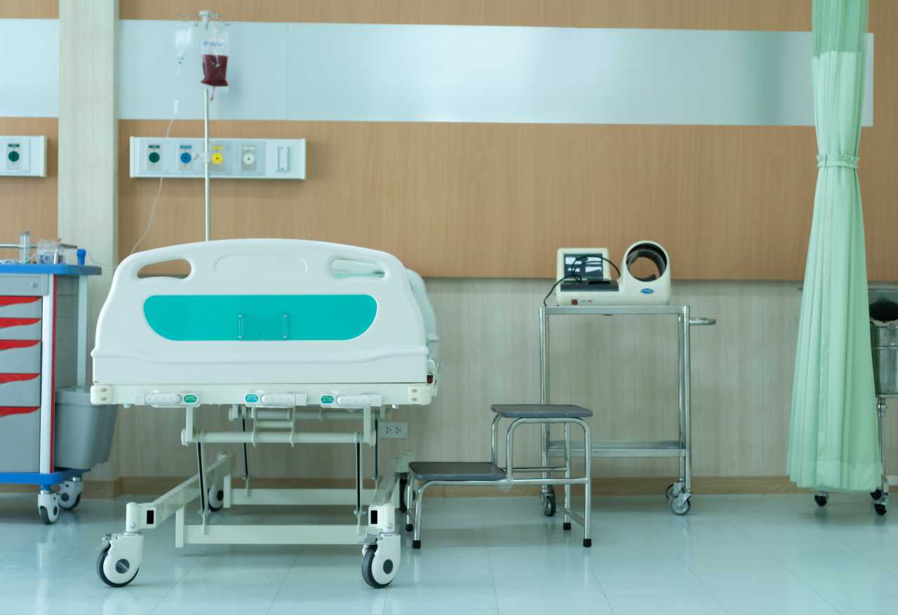 Lee más sobre el artículo Hospital de Castro renovará mobiliario clínico tras 25 años