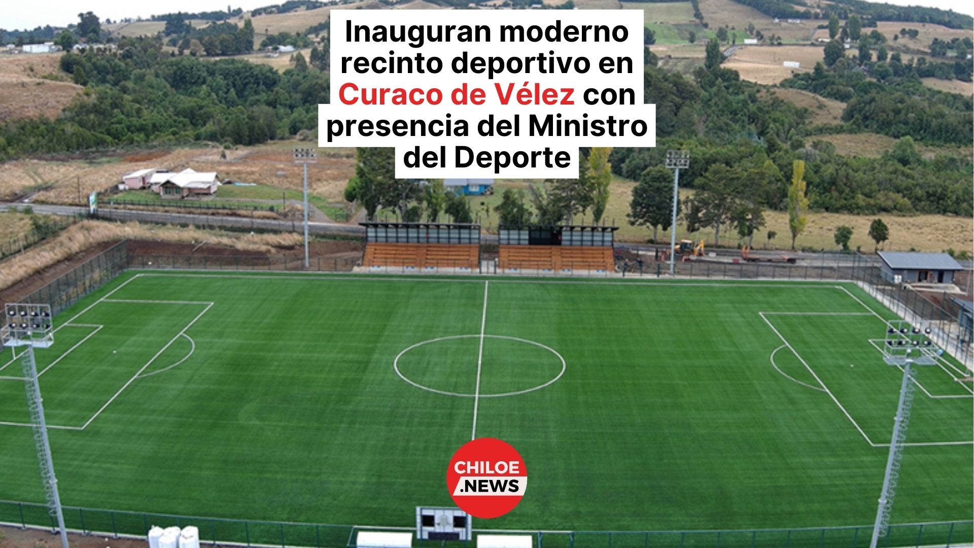 Lee más sobre el artículo Inauguran moderno recinto deportivo en Curaco de Vélez con presencia del Ministro del Deporte