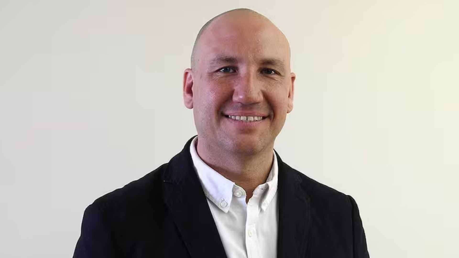 Lee más sobre el artículo Remezón en Obras Públicas: salida del director general de concesiones genera expectación en Chiloé por futuro de la doble vía