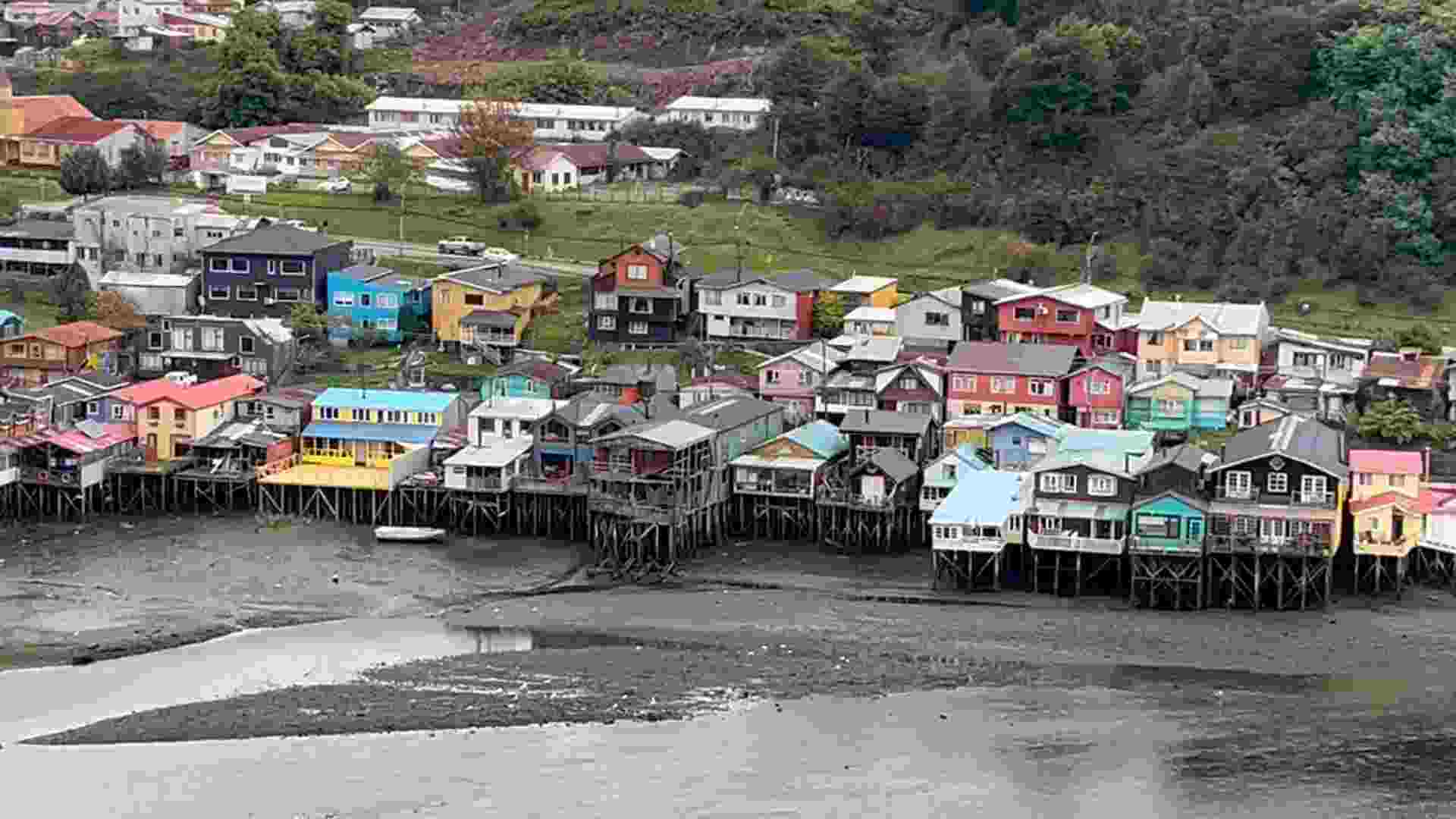 Lee más sobre el artículo Vecinos de palafitos recibirán tarjeta con $1,5 millones para reparaciones de emergencia