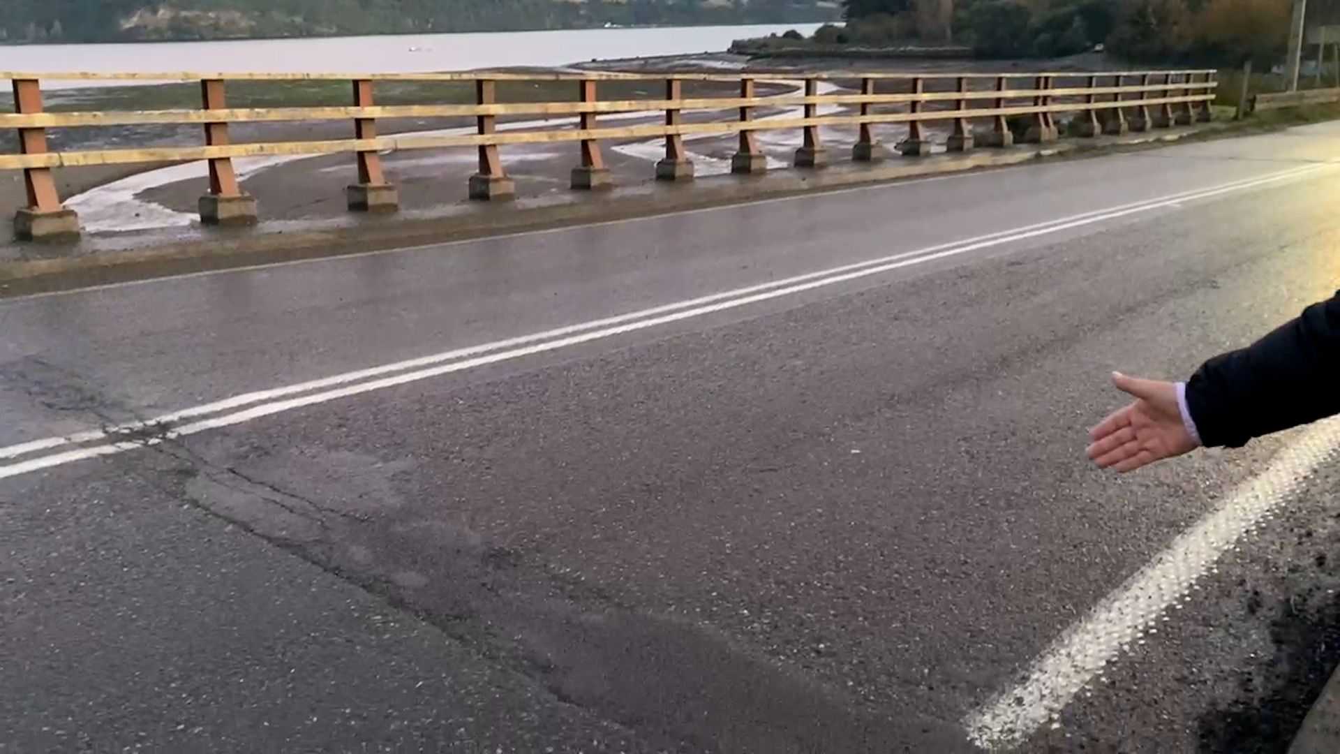 Lee más sobre el artículo Diputado Bórquez solicita revisión del estado actual del Puente Nercón «No podemos seguir parchando la infraestructura vial»