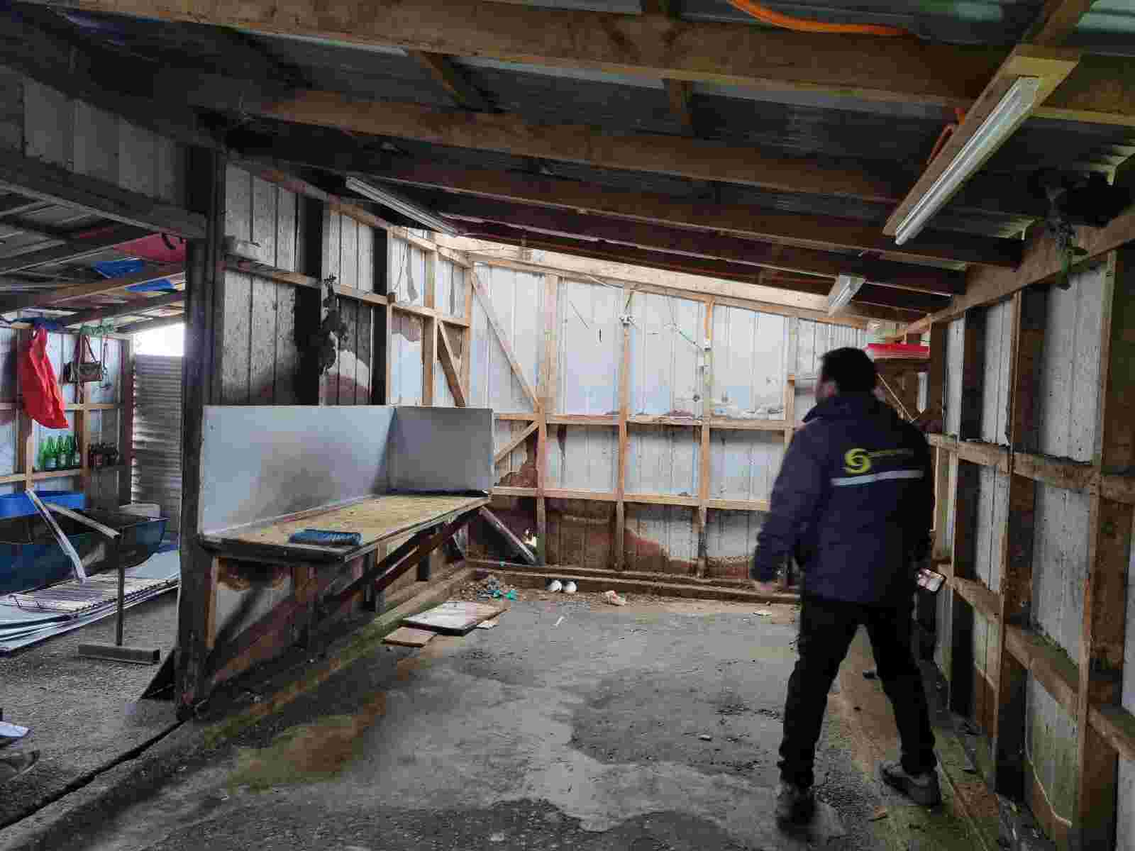 Lee más sobre el artículo Desmantelan Planta de Procesos Clandestina Tras Denuncia Ciudadana en Ancud