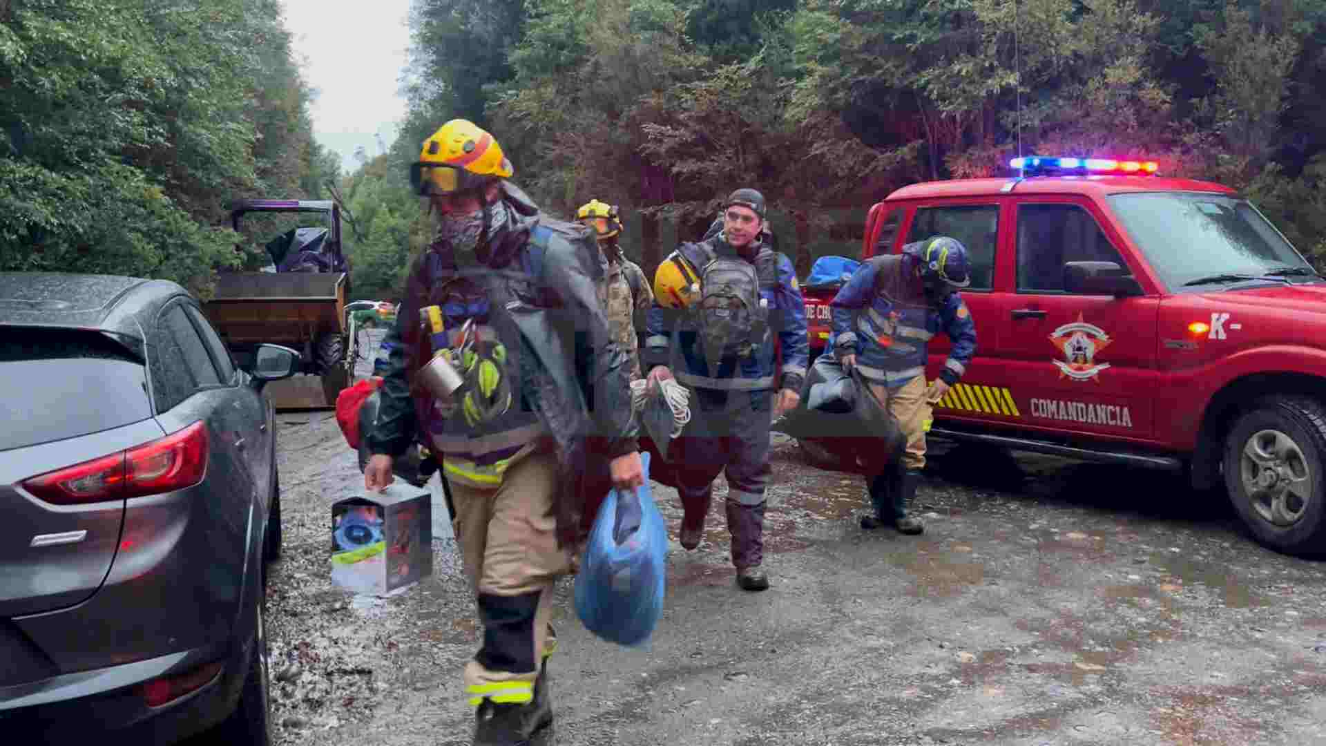 Lee más sobre el artículo Búsqueda no se detiene: Rescatistas instalan campamento para intensificar el rastreo de Sebastián Gotschlich en Parque Tepuhueico