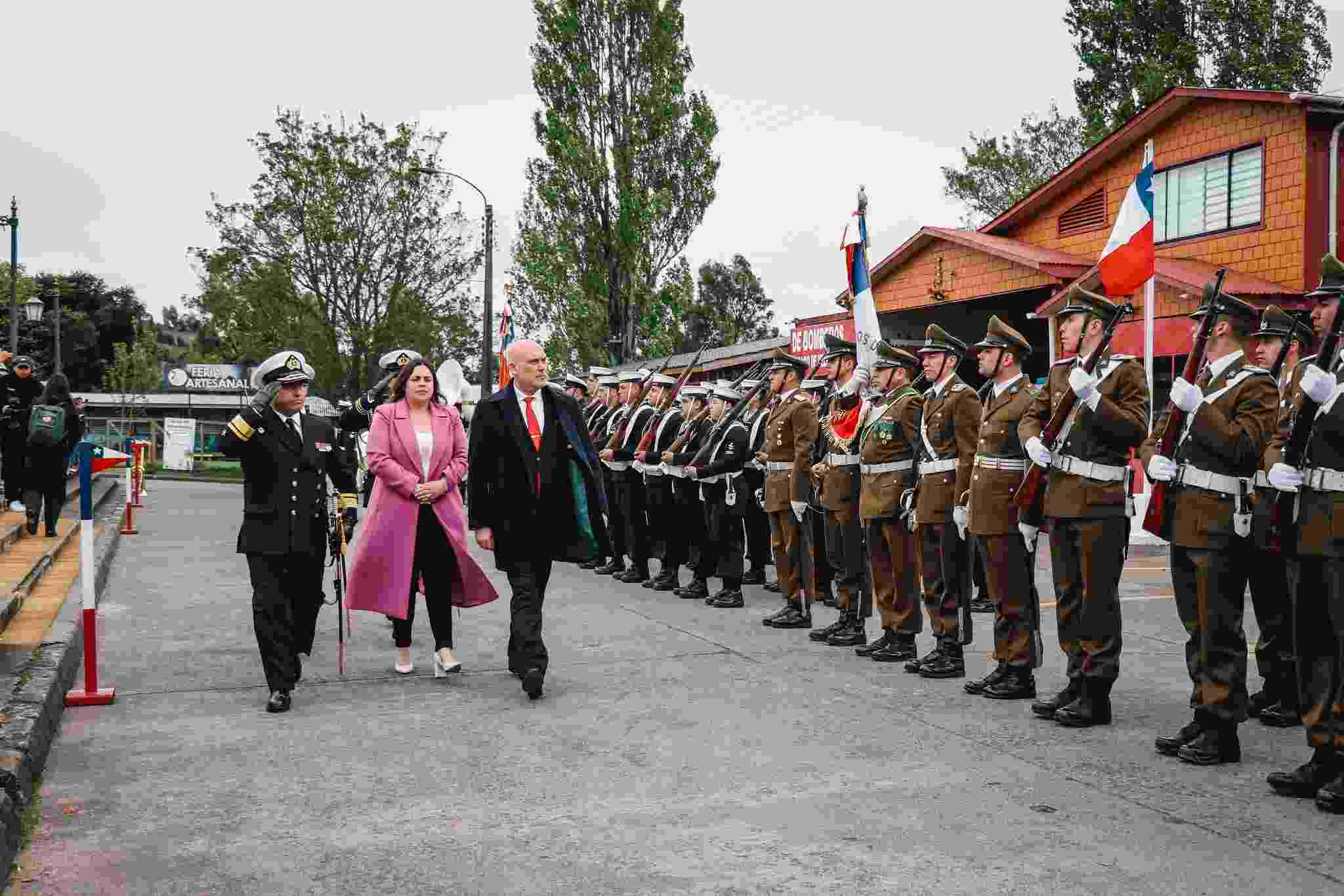 Lee más sobre el artículo Curaco de Vélez, en Chiloé, conmemoró a su héroe naval Galvarino Riveros en los 146 años de Angamos