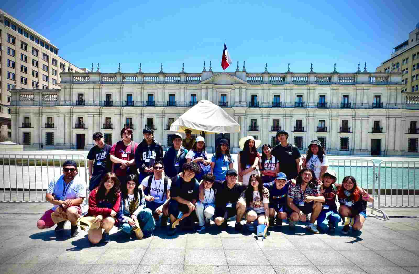 Lee más sobre el artículo Orquesta Patrimonial de Chonchi marca un hito cultural con el inicio de su primera gira nacional