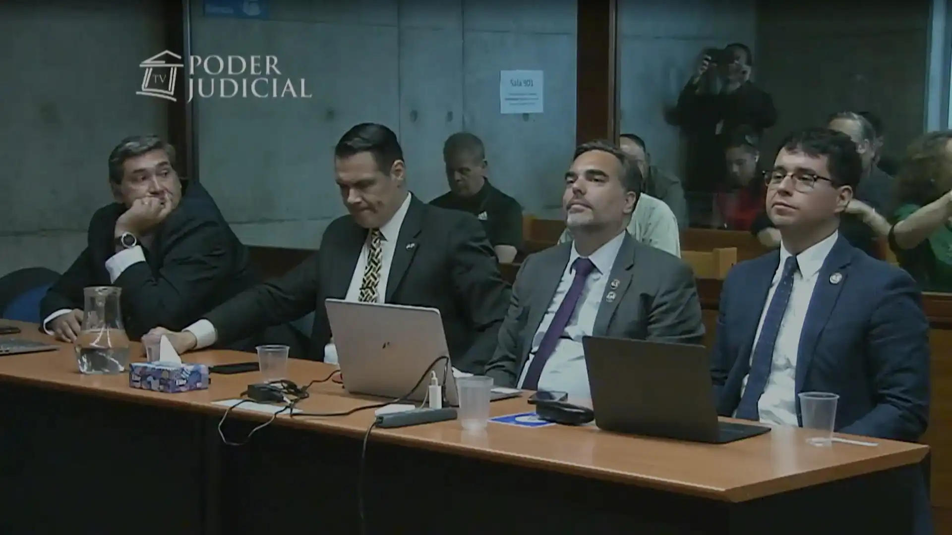 Lee más sobre el artículo Caso Gustavo Gatica: Tribunal absuelve a Claudio Crespo bajo argumento de «legítima defensa»