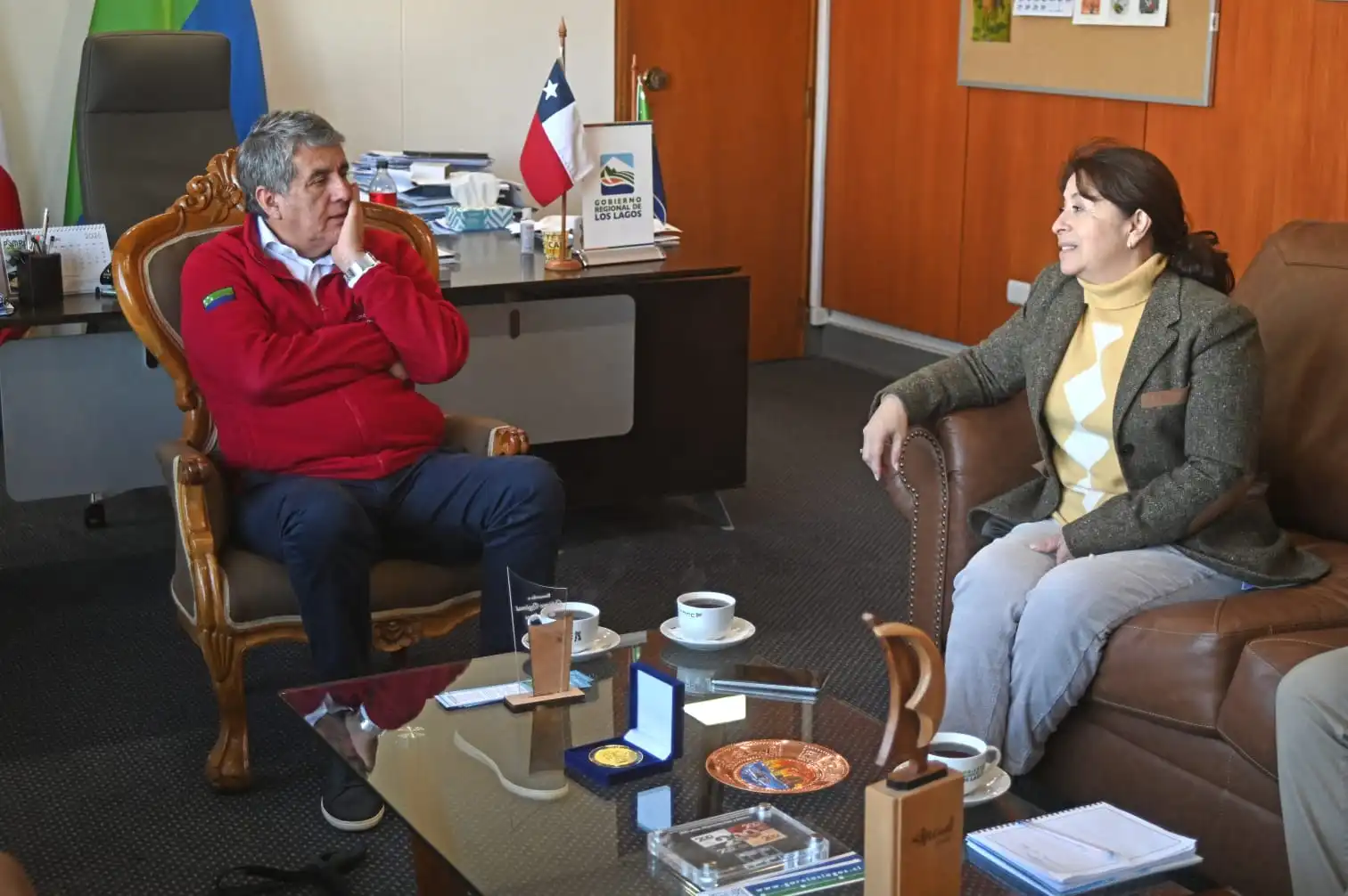 Lee más sobre el artículo Dalcahue impulsa cartera de proyectos estratégicos tras reunión con el Gobierno Regional