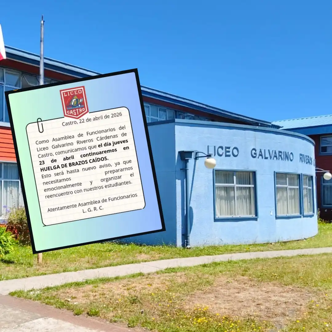 Lee más sobre el artículo Funcionarios del Liceo Galvarino Riveros Cárdenas de Castro extienden paro hasta nuevo aviso.