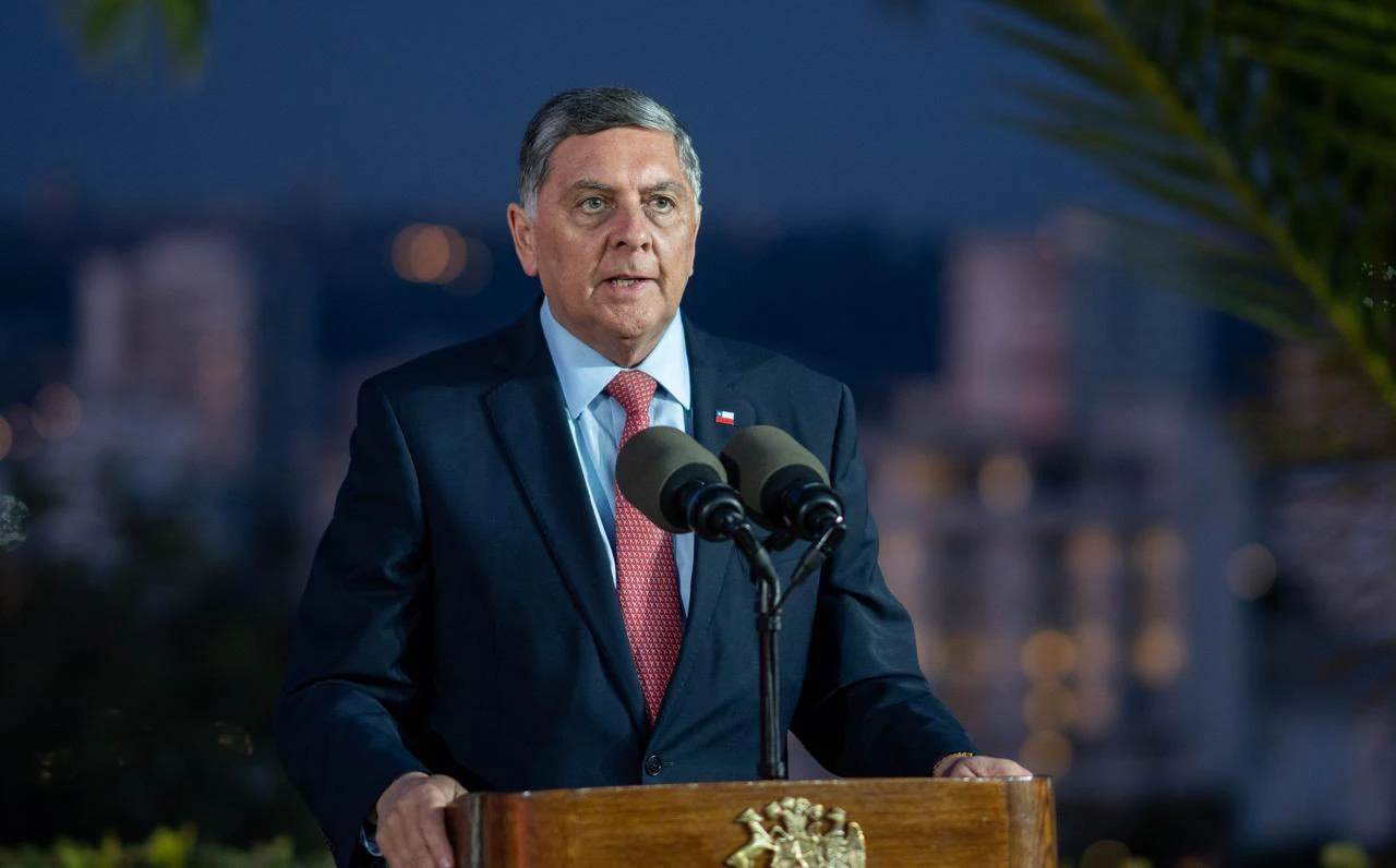 Lee más sobre el artículo Gobierno descarta “sobrerreacción” por menores haitianos no localizados: “Cuando se trata de niños, nunca es demasiado”